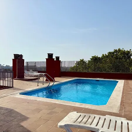 Skyline Pool *